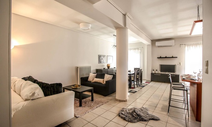 Kalambaka Apartment | Grand Meteora Central Luxury Apartment