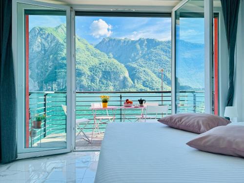 Abbadia Lariana Apartment | Grand View Como Lake Apartment