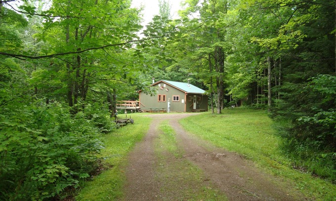 Montreal House | Grandpa Jim's Cabin - Close to The Gile Flowage/On ATV Route