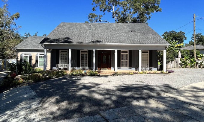 Mobile House | Grant Manor