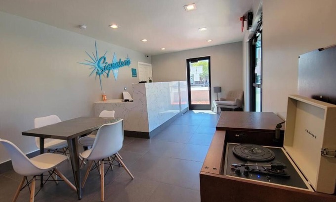 Newhall House | Great Events and Exciting Games at Levi's Stadium! With FREE Parking On-site!