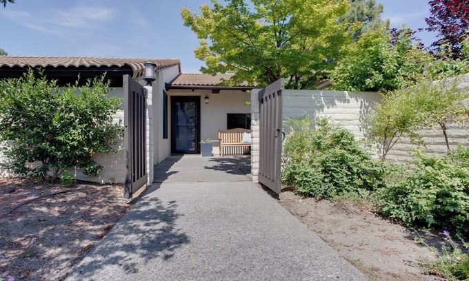 Napa House | Great Value at Silverado - Two Beds Two Baths - Pool and Spa Availability