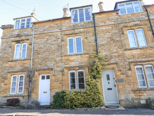 Blockley House | Green Pump Cottage