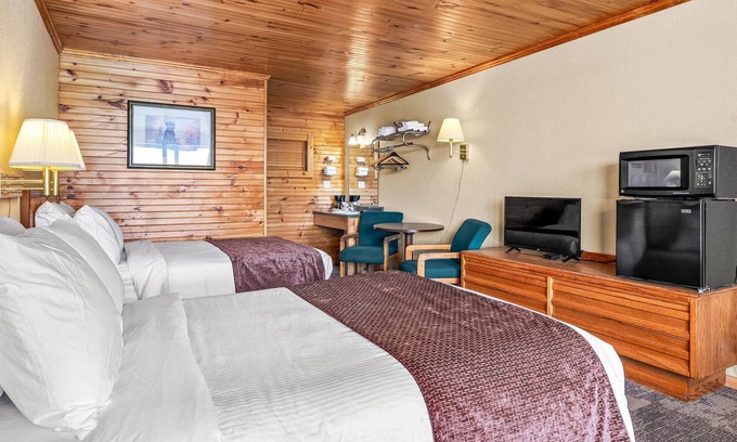 Saluda Hotel | Green River Lodge