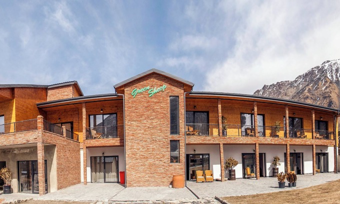Gergeti Hotel | Green Sheep Boutique Hotel