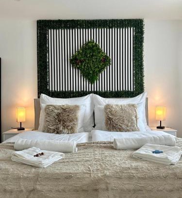 Frauenkirchen Apartment | Greenside Suite