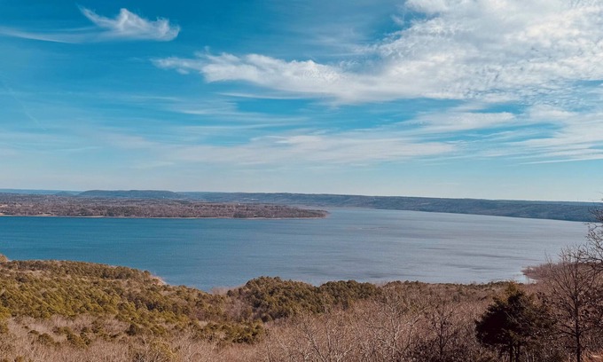 Quitman House | Greers Ferry Lake with Breathtaking lake views!