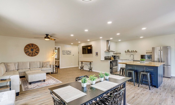 Osage Beach Apartment | Grill, Boat Slip, & Game Room: Calm Cove Apt!