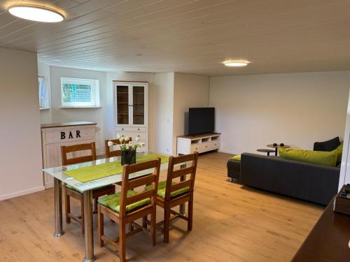 Marpingen Apartment | Große Wohnung am Segelflugplatz