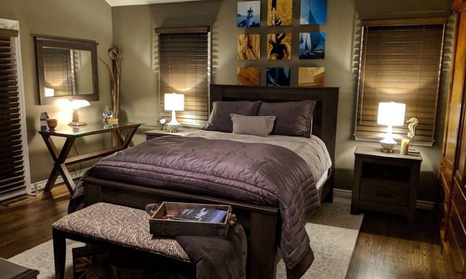 Grosse Pointe House | Grosse Pointe Luxury Suite, Private Ground-Level Retreat Near Detroit