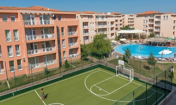 Tankovo Apartment | Ground Floor, Studio Apartment at Sunny Day 6