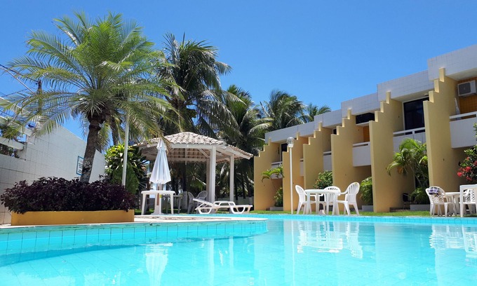 Canto do Mar Apartment | Guarajuba, Duplex right on the sand. Great location!