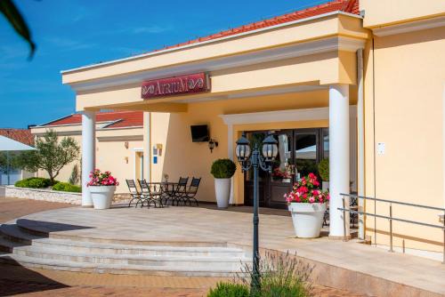Lozovac Bed & Breakfast | Guest Accommodation Atrium Gulin