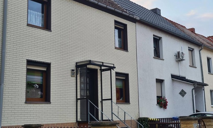 Leuna Apartment | Guest and business apartment Leuna - Apartment/Fewo