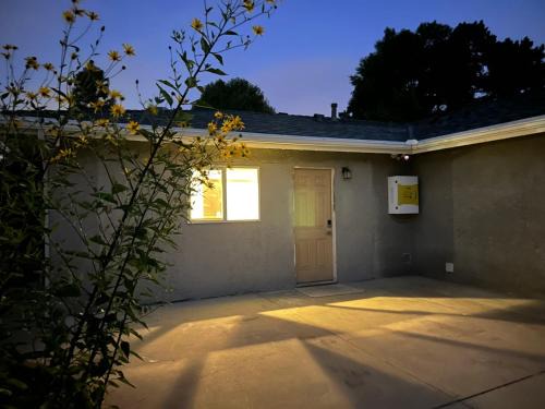 Thousand Oaks House | Guest House Casa De Thousand Oaks