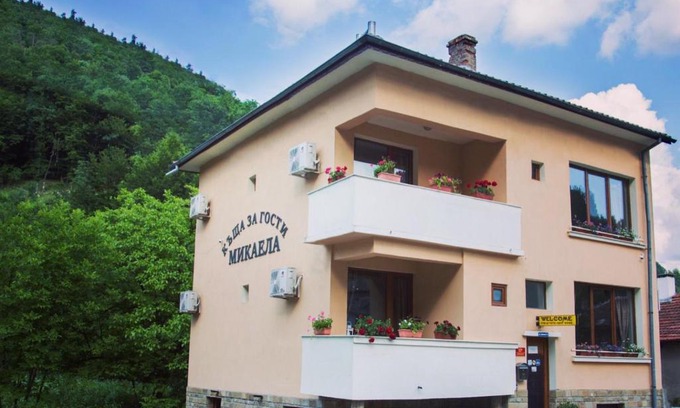 Gabrovo House | Guest house Mikaela