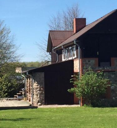Slampe House | Guest House Pilsētnieki