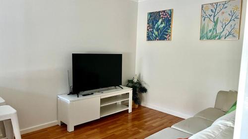Franklin Apartment | Guest room in Gungahlin