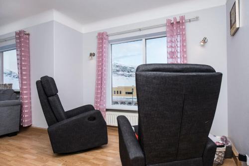 Grundarfjordur House | Guesthouse 43