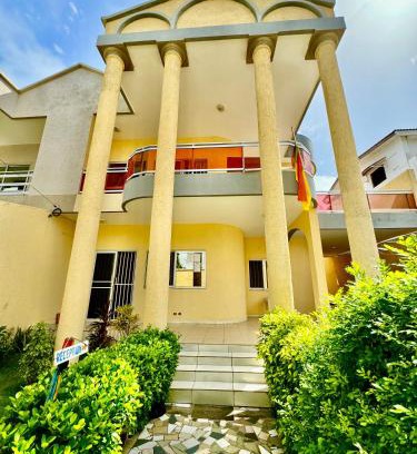 Littoral Department House | Guesthouse Cocotiers Cotonou
