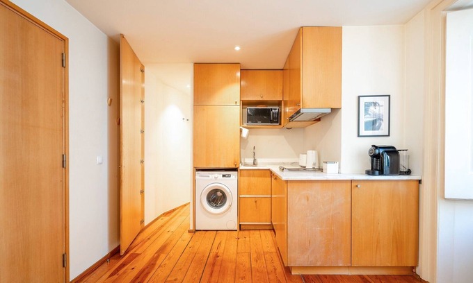 Sao Paulo Apartment | GuestReady - Cais do Sodré residence 2