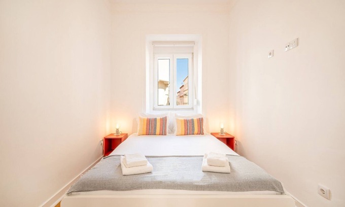 Santa Engracia Apartment | GuestReady - Captain's residence R/C near Alfama