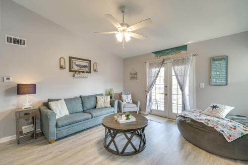Gulf Shores Apartment | Gulf Shores Condo with Pool Access, 5 Mi to Beach!