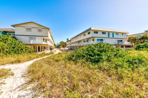 Indian Rocks Beach House | Gulfside Villas 6