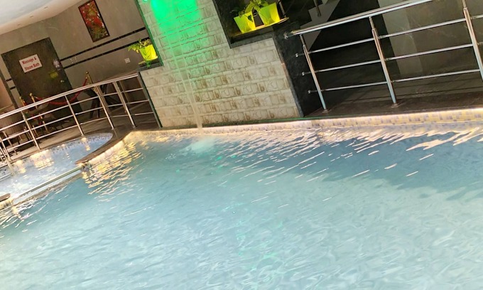 Wai Hotel | Gulmohar Resort And Spa