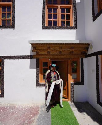 Kargil House | Guru view Home stay