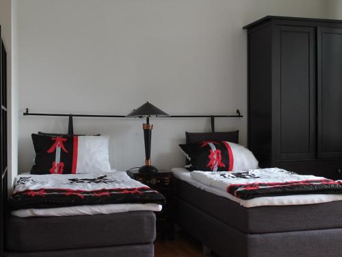 Gaegelow House | Gutshaus in Gressow mit Teich, cleaning included