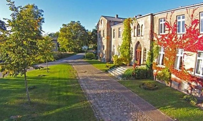 Dargun Apartment | Gutshaus Schwarzenhof