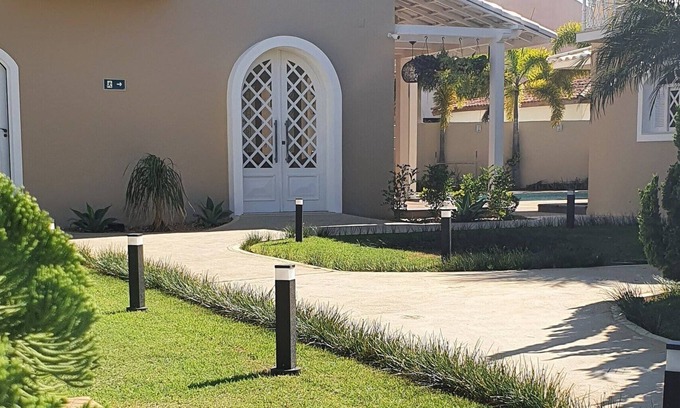 Grussai House | Há Pousada Dom Quixote Esta a 1 Minuto do mar e lhe Oferece Requinte e Aconchego