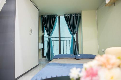 Mai Dich Apartment | Hóng Homestay - 20 Hồ Tùng Mậu