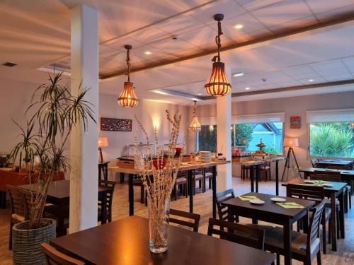 Ploemel Hotel | Hôtel du Golf Saint-Laurent