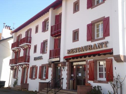 Saint-Etienne-de-Baigorry Hotel | Hôtel Juantorena