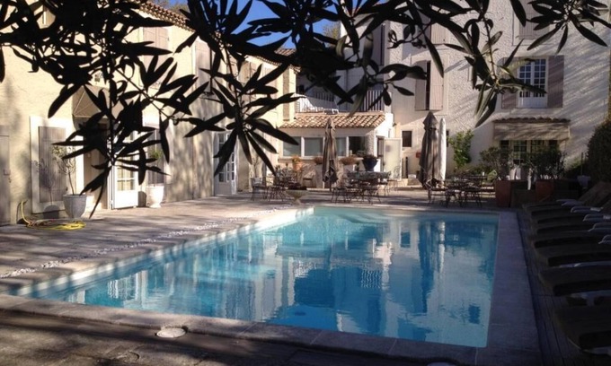 Maussane Hotel | Hôtel les Magnanarelles