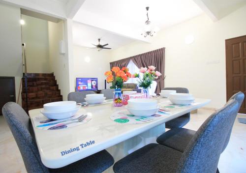 Simee House | H2H - Bintang49 Vacation House