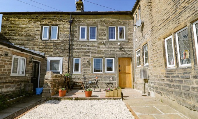 Honley House | Ha'penny Cottage