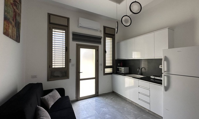 Kerem HaTeimanim Apartment | Ha-Yarkon Forty One