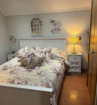 La Reina House | Habitación Matrimonial con baño privado