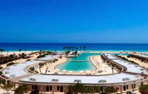 Ad-Dab'ah Villa | Hacienda Bay-Spacious 3BR Chalet With Garden - North Coast