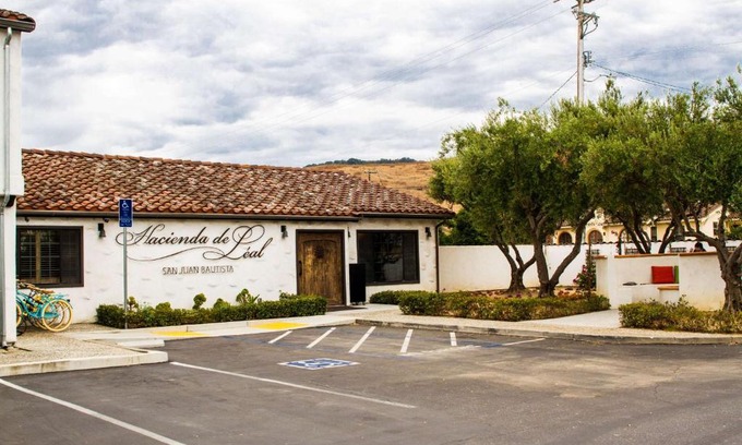 San Juan Bautista Hotel | Hacienda de Leal - BW Signature Collection