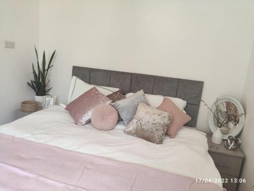 Tottenham Green House | Hale lodge, Sleep upto7 with Free parking near tube station