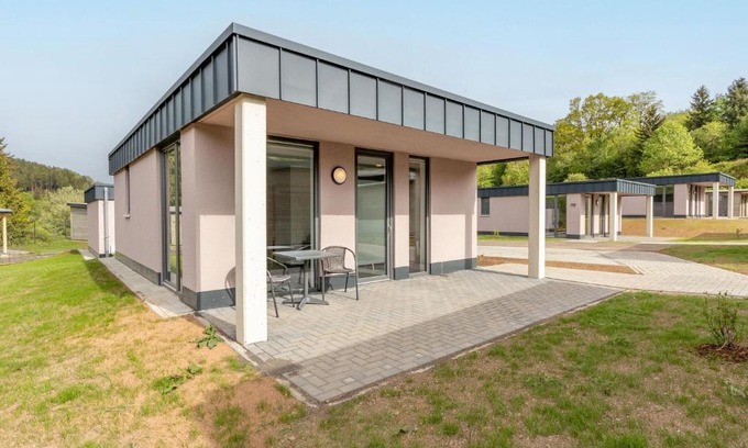 Hallschlag House | Hallschlag Lakeside Bungalow