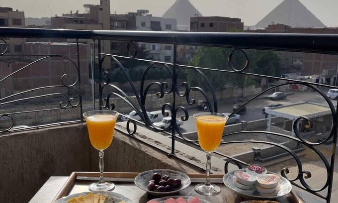 Kafrat al Jabal Hotel | Hammis Pyramids View