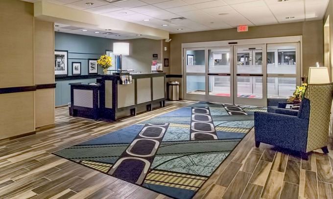 Hibbing Hotel | Hampton Inn Hibbing