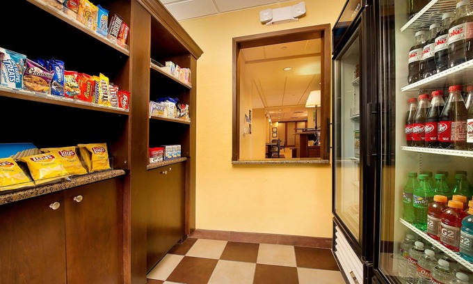 Pampa Hotel | Hampton Inn Pampa