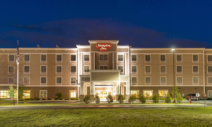 Presque Isle Hotel | Hampton Inn Presque Isle Maine