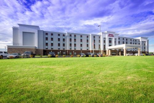 Hammond Hotel | Hampton Inn & Suites By Hilton Hammond, In